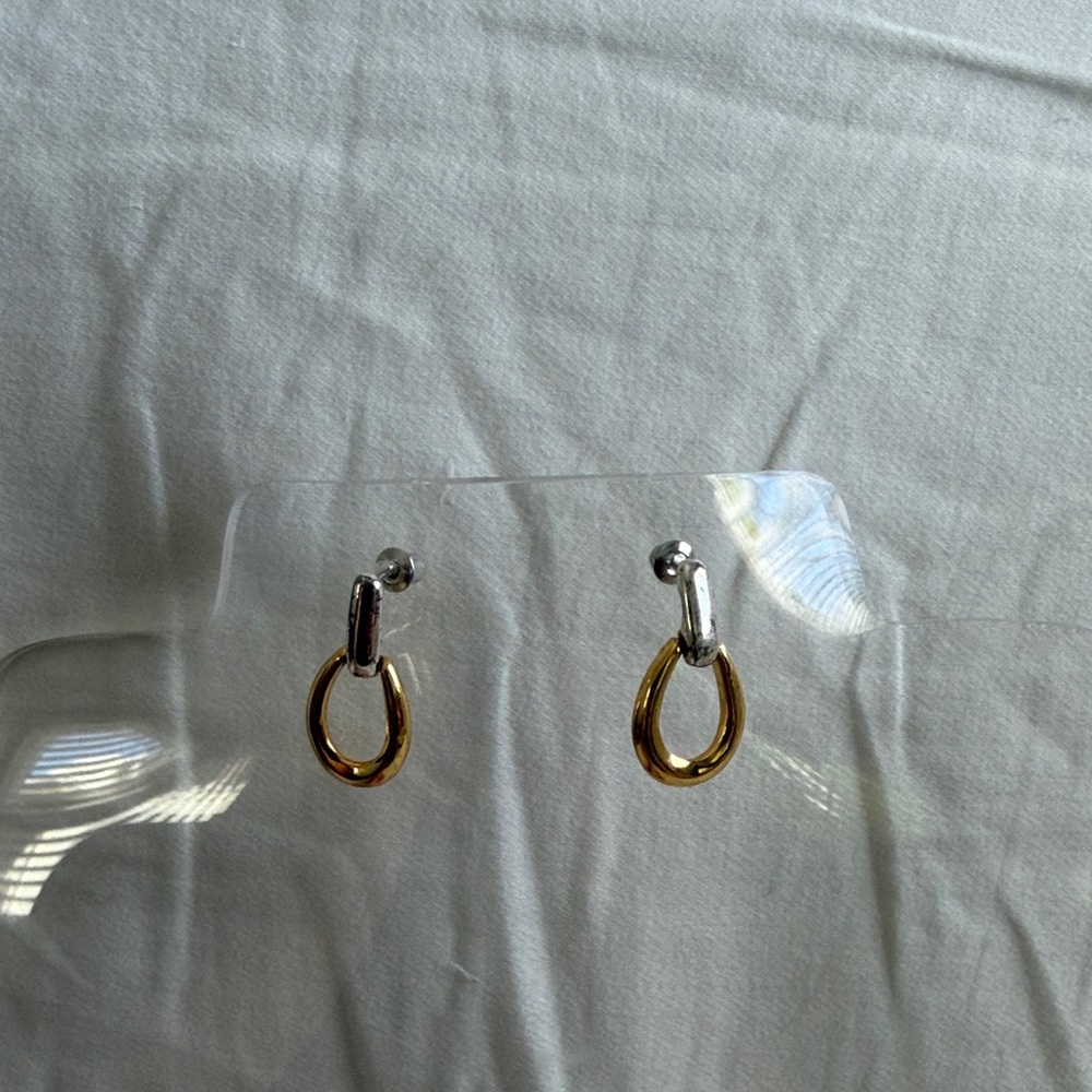 Chic Two-Tone Teardrop Earrings